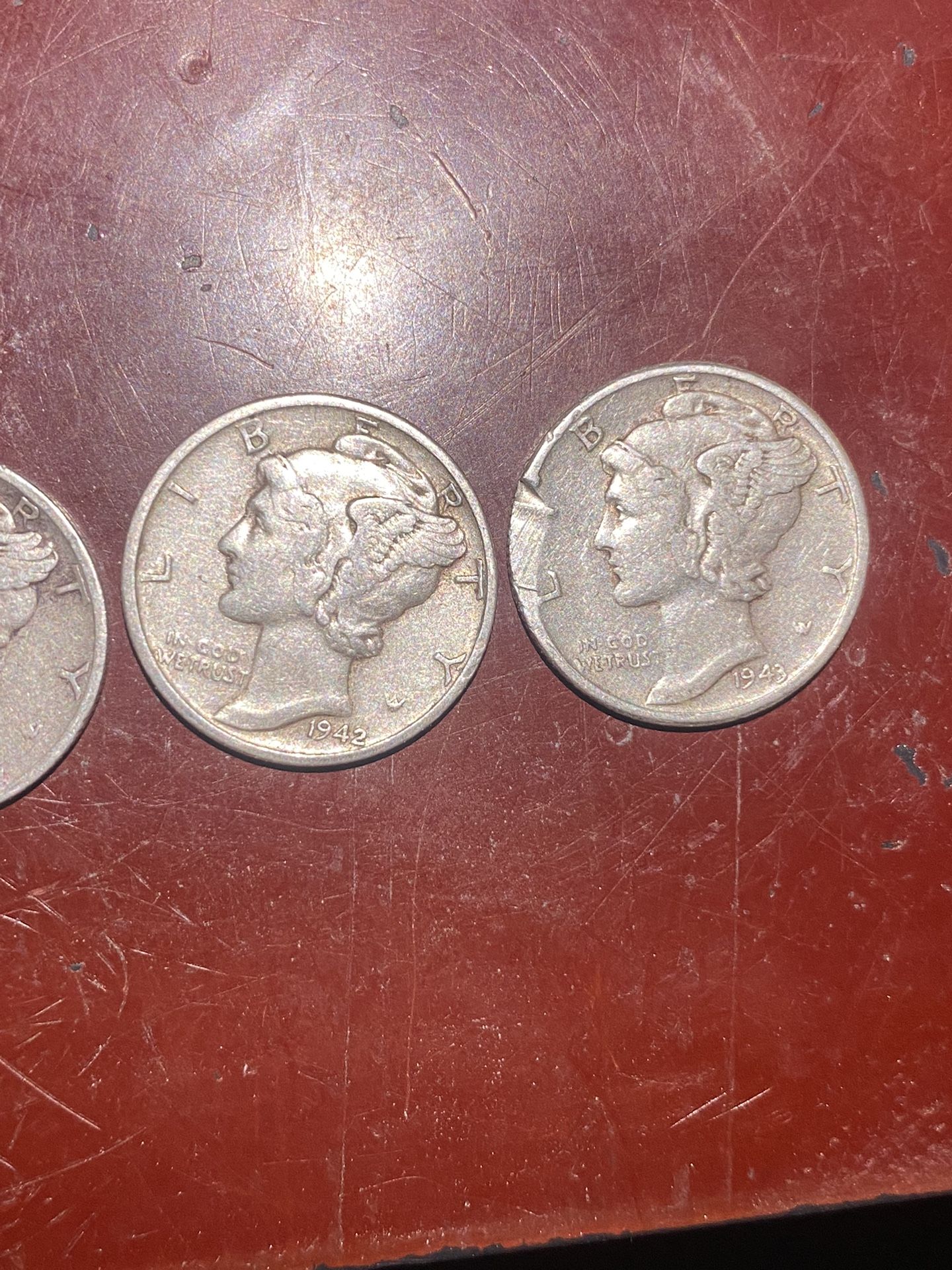 Dimes three mercury dimes, 1942, 19,43, 1944