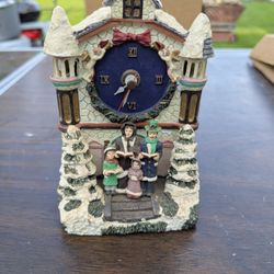 Avon Christmas Clock And Musical