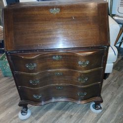 Maddox Co Mahogany Chippendale style serpentine writing secretary desk
