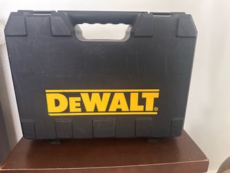 DeWalt DC970 1/2” VSR 18v Cordless Drill/Driver - BROKEN