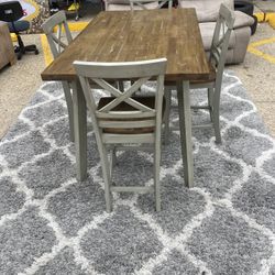 Nice Table With Chairs! Delivery Available!