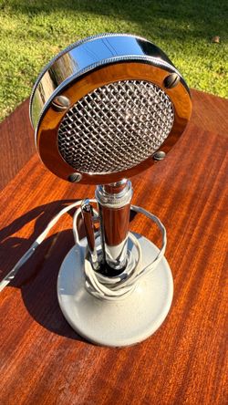 Astatic  D-104 microphone