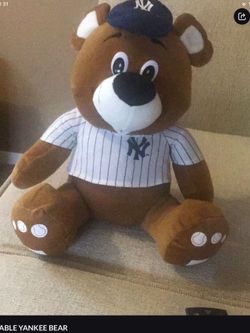 COLLECTABLE YANKEE BEAR