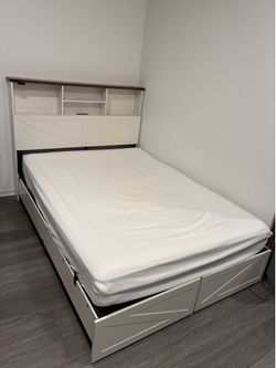 Full bed frame