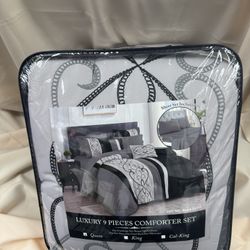 9pc. Luxurious Comforter Set 