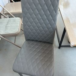 Chair 5$ 