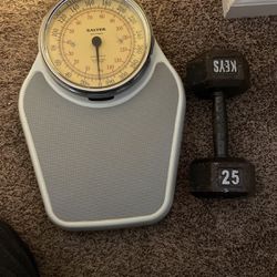 25 Lb Dumbbell And Salter Weigh Station 