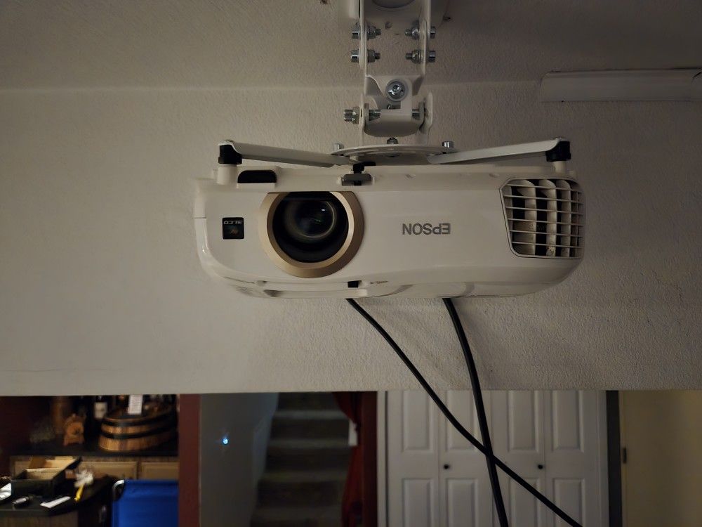 Epson TV Projector 