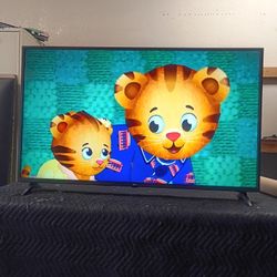 55 Inch LG 4k Smart Ultra HD Beautiful Tv Comes With Remote Control Shows Great Quality Clear Picture Works Perfect Guaranteed 