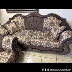 New Sofa And loveseat 