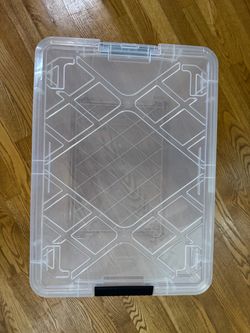 Clear storage bin with buckles - 4 available