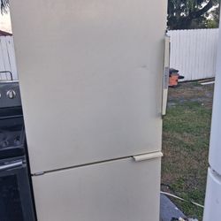 Refrigerador 33"×68" Work Perfect Make Ice