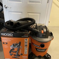 Ridgid  vacuum