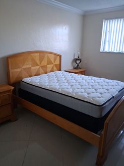 4 Piece Bedroom Set