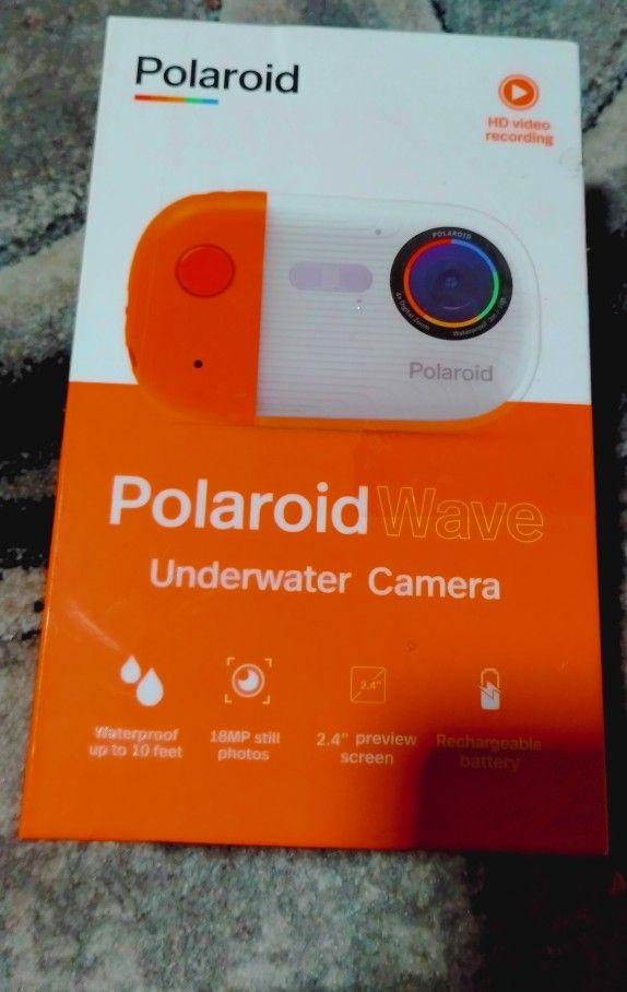 Polaroid Wave Underwater 18mp 4K UHD Digital Camera