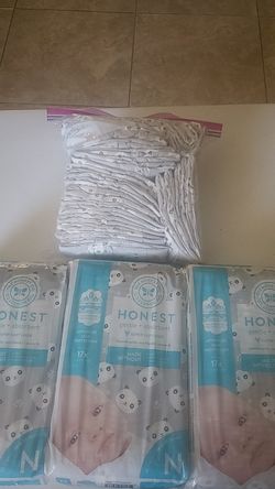 New born diapers(126)