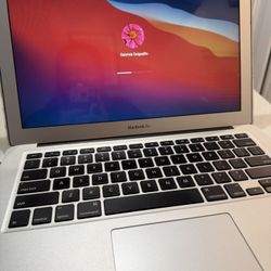 2014 MacBook Air 13”