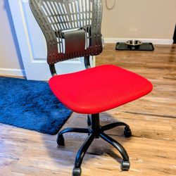 Office Chair - Basic But Works