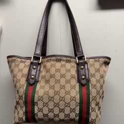 Gucci Bag bought From Dillard Store paid 1,000 Asking $450