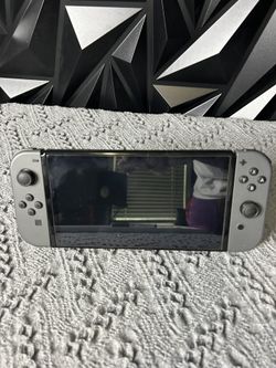 Nintendo Switch (OLED) Model