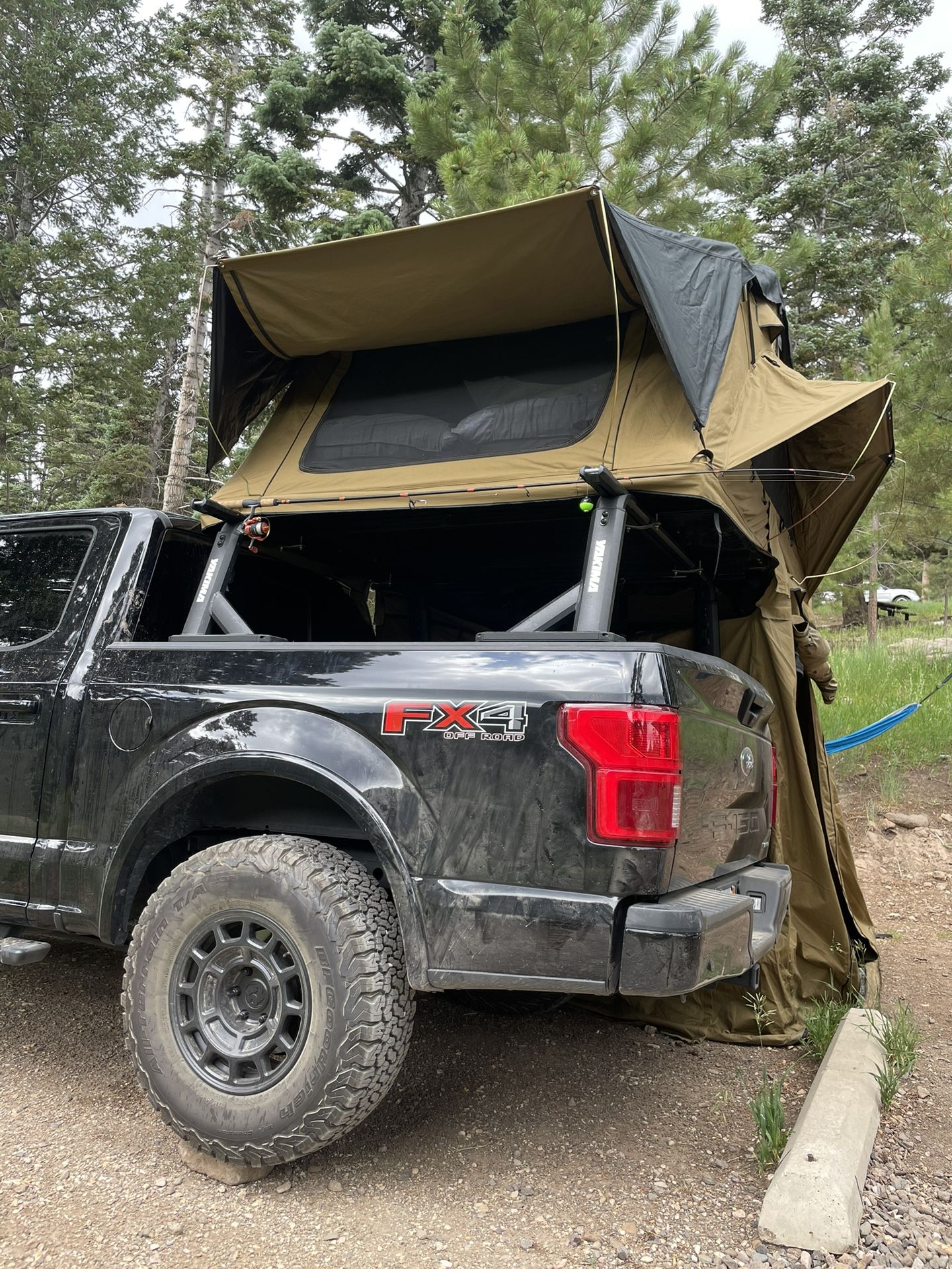 CVT Pioneer Hybrid Rooftop Tent