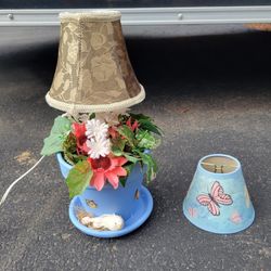 Decorative  Light Up Lamp With 2 Shades Used Like New