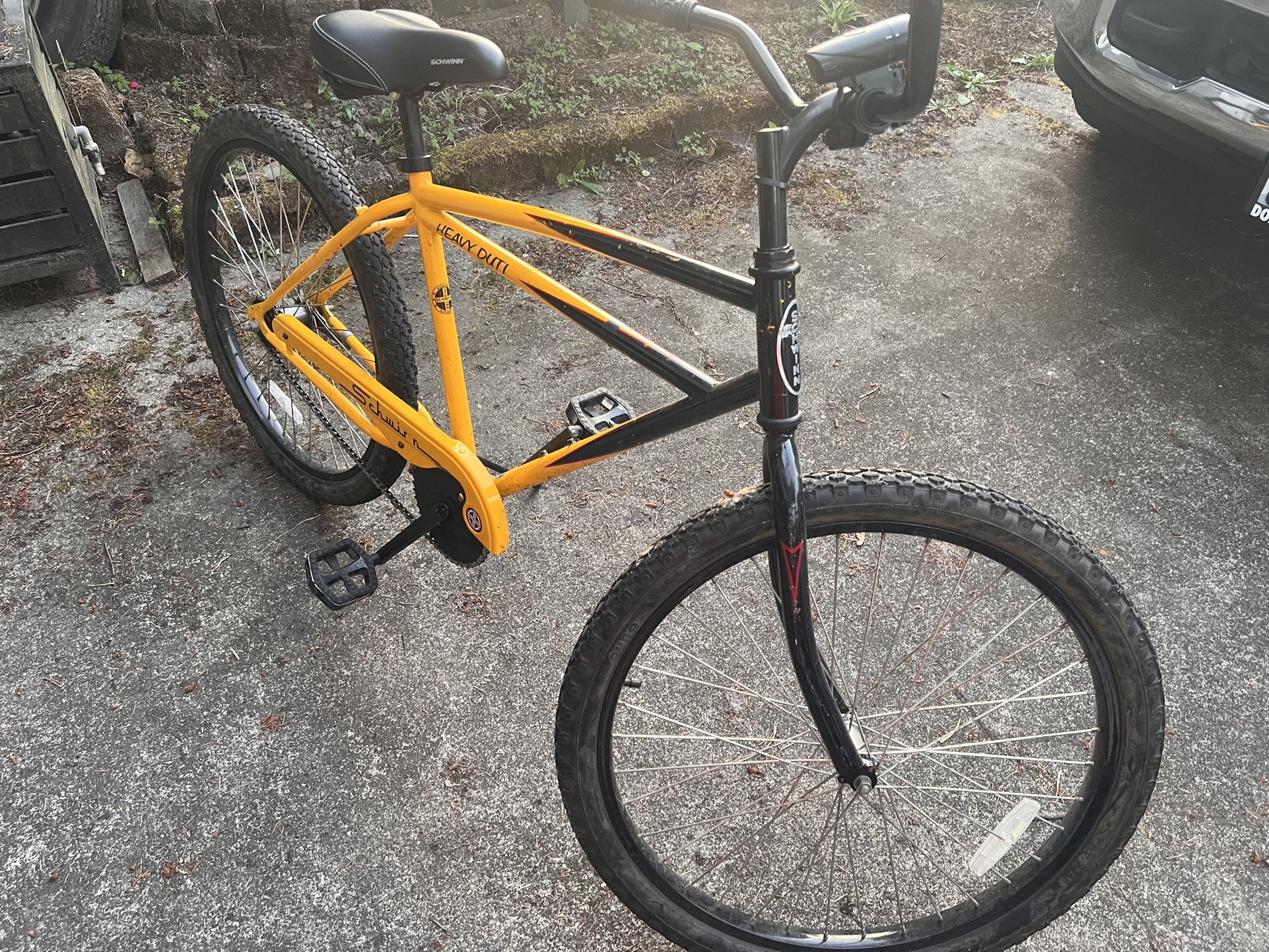 Schwinn Heavy Duti Beach Cruiser Bicycle