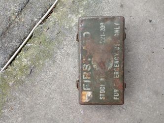 1947 WW2 Jeep First Aid Kit