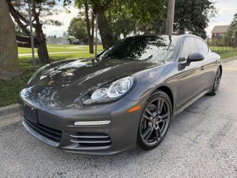 2015 Porsche Panamera