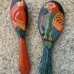 Unique! Vintage! -Parrot Bird Brush Mirror Combo