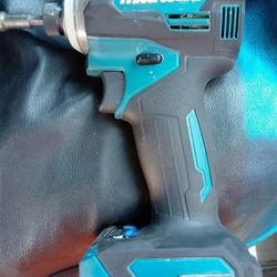 Makita XGT Impact Driver 