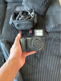 Sony ZVE10