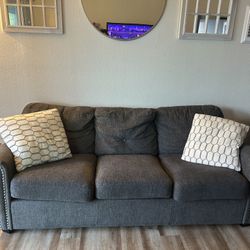 Single Couch With Full Pull Out Bed 