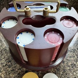 Deluxe Revolving Poker Chip Set 4 Colored Chips 