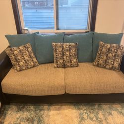 3 Seater And 2 Seater Couches 