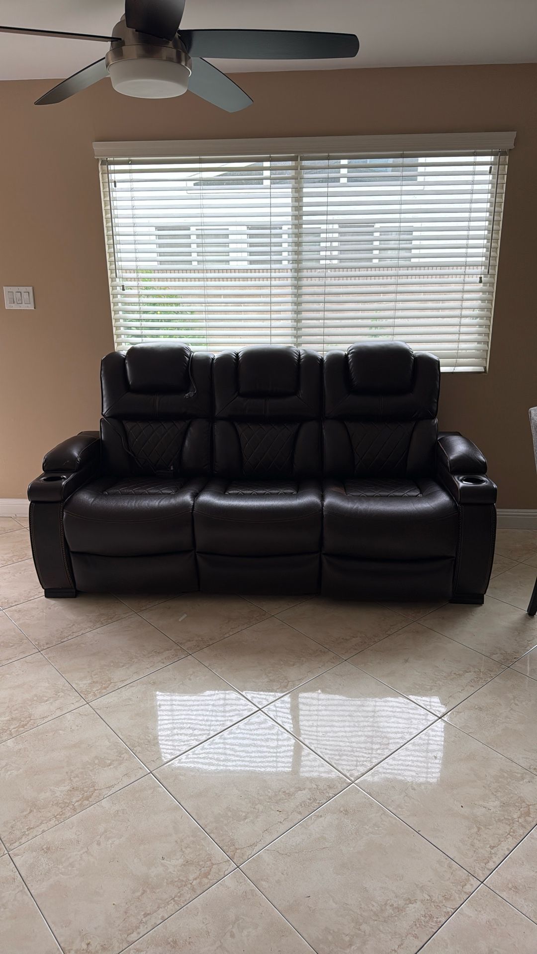 Leather Recliner sofa Dual
