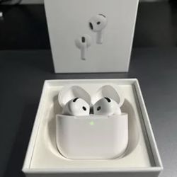 AirPod Gen 4