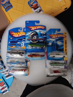 Hot Wheels Lincoln Continental Lot 8 Cars