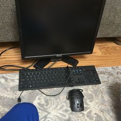 Monitor with keyboard And Mouse’s