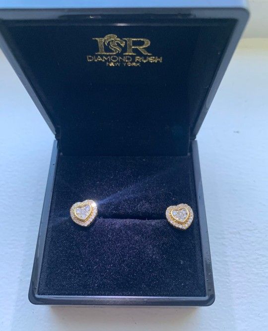 10k Diamond Earrings