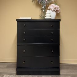 4  Drawer Dresser