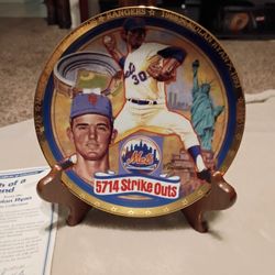 Nolan Ryan Birth Of A Legend Collectors Plate 