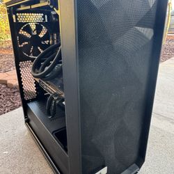 Gaming PC – Ryzen 7 2700X + GTX 1080 FTW | 16GB RAM | Ready to Play