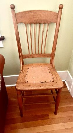 Beautiful Vintage Chair Leather Base