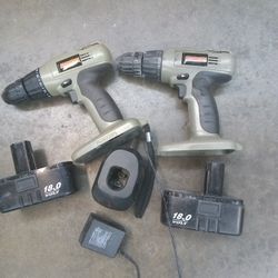 2 Craftsman Drills W 2 Batteries Charger