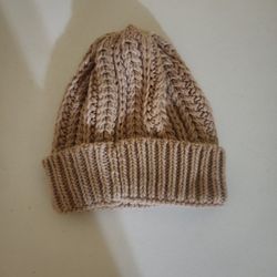 Knitted Mauve Hat