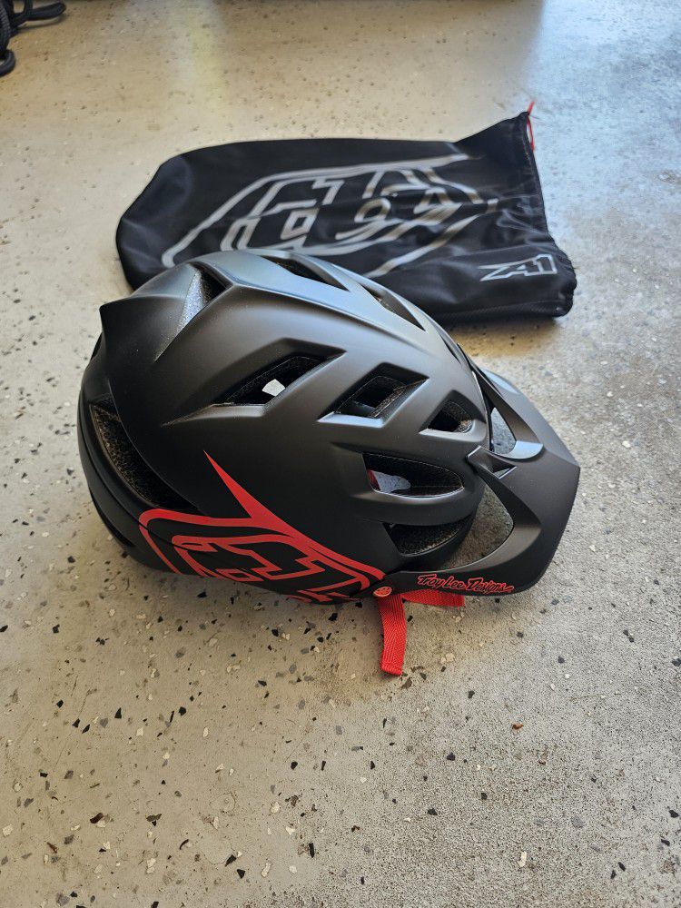 Troy Lee Designs Bike Helmet