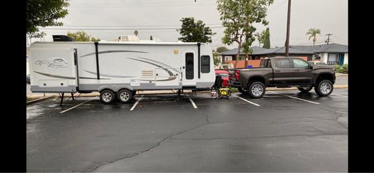 28 ft Rv
