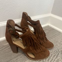 Size 8.5 Brown fringe faux suede block Heels