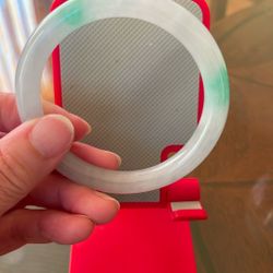 jade bracelet